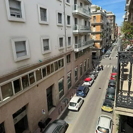 Attico Imperiale - In Centro, Tra Stazione E Vecchia Lejlighed *